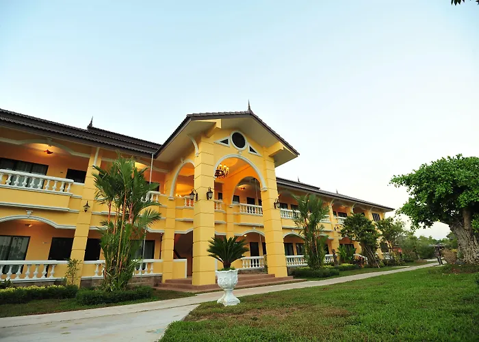 Park & Pool Resort
